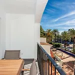 By Riva - Beautiful 1 Bedroom Chic Apartment In Banus Gardens
